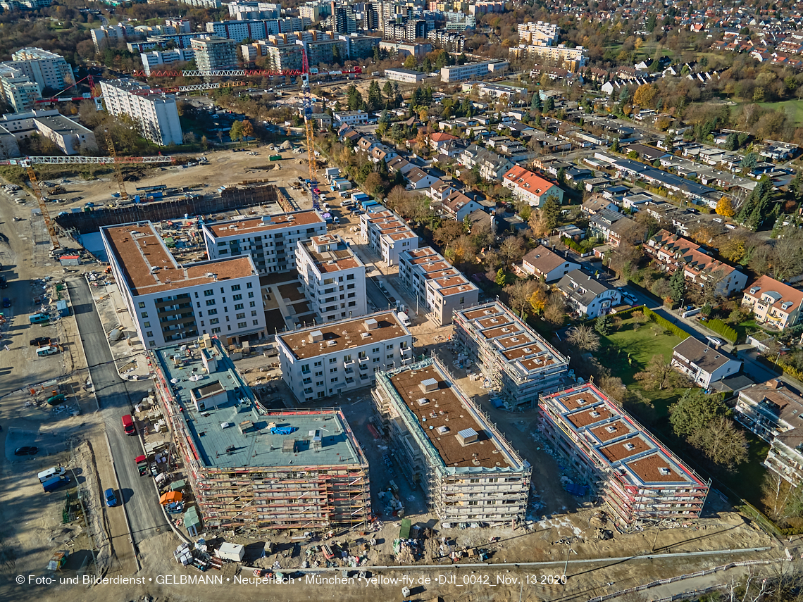 13.11.2020 - Piederstorfer Gelände und Alexisqaurtier am Karl-Marx-Ring in Neuperlach